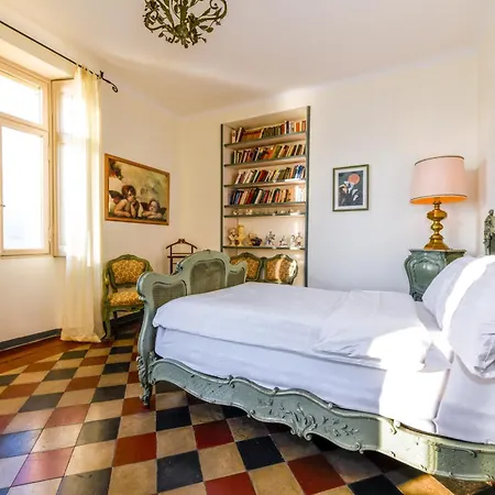 Villa Montagnetta - Terrace And Garden View