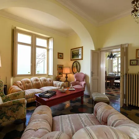 Villa Montagnetta - Terrace And Garden View Bellano
